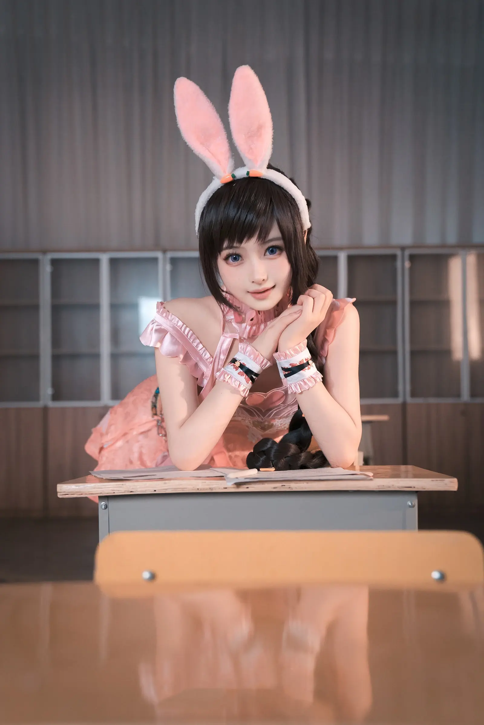 白莉爱吃巧克力 – cos小舞