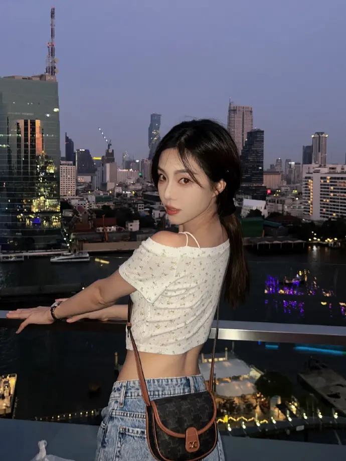 抖音网红Caro赖赖ai换脸视频，是什么瓜？