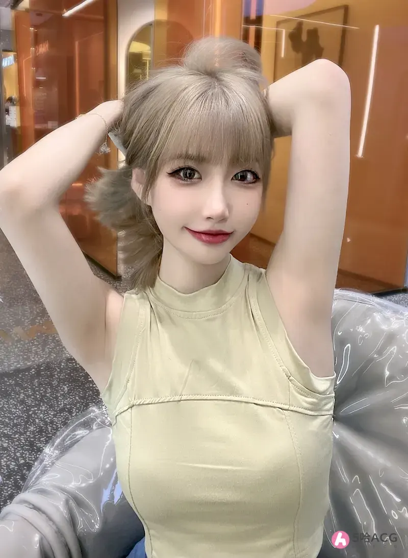 陈妮妮UNI个人资料，陈妮妮UNI微密圈图片是什么梗