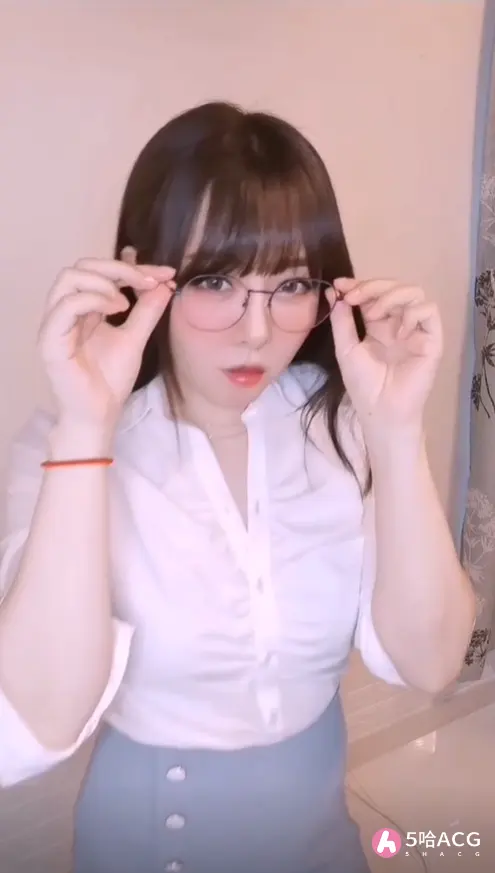 抖音飞安娜是谁？个人资料简介