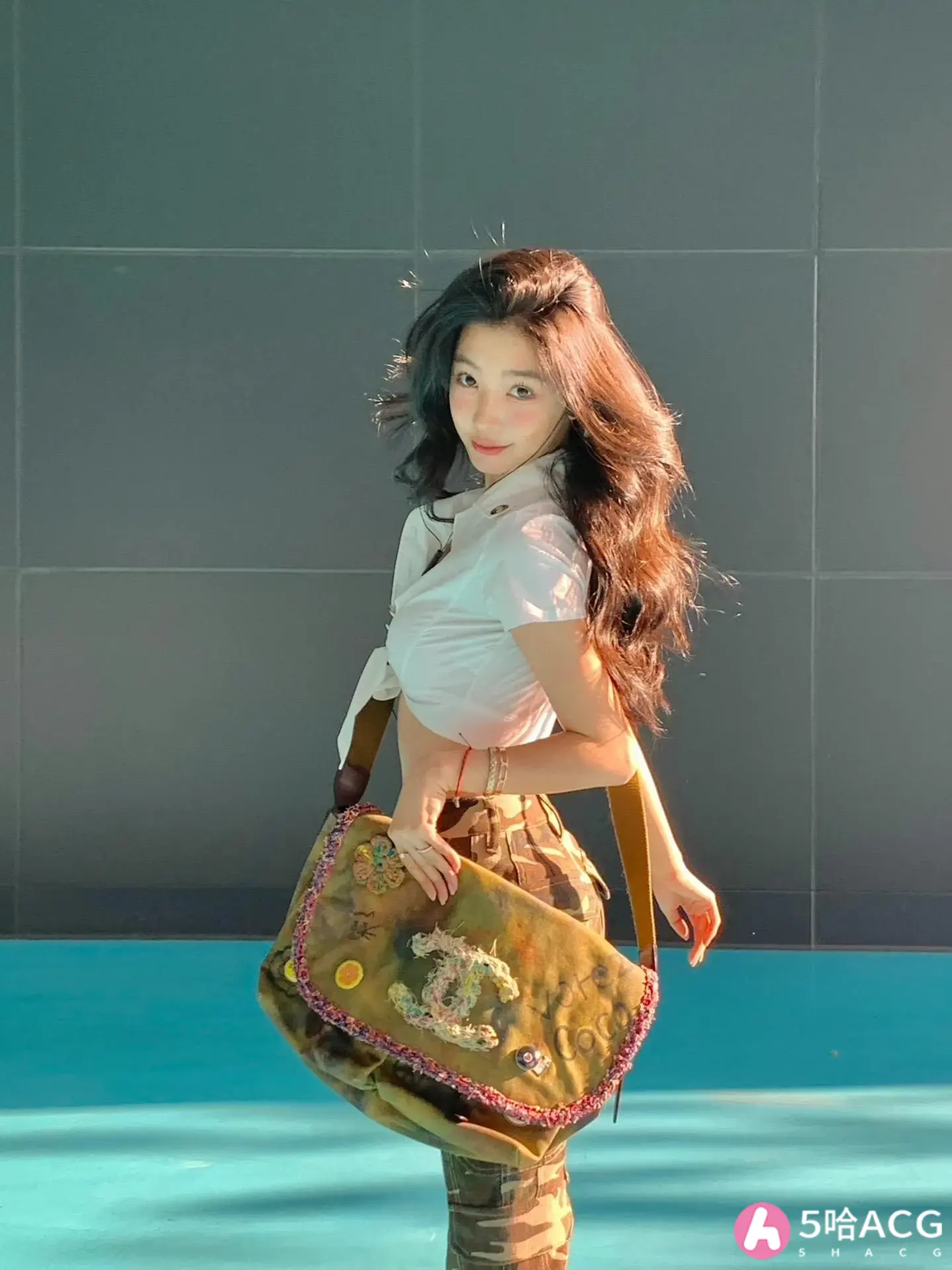 抖音网红易梦玲照片，个人资料简介以及是怎么红的