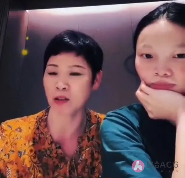 反差CP“乔嘴”好事将近，嘴哥直播表白乔妹