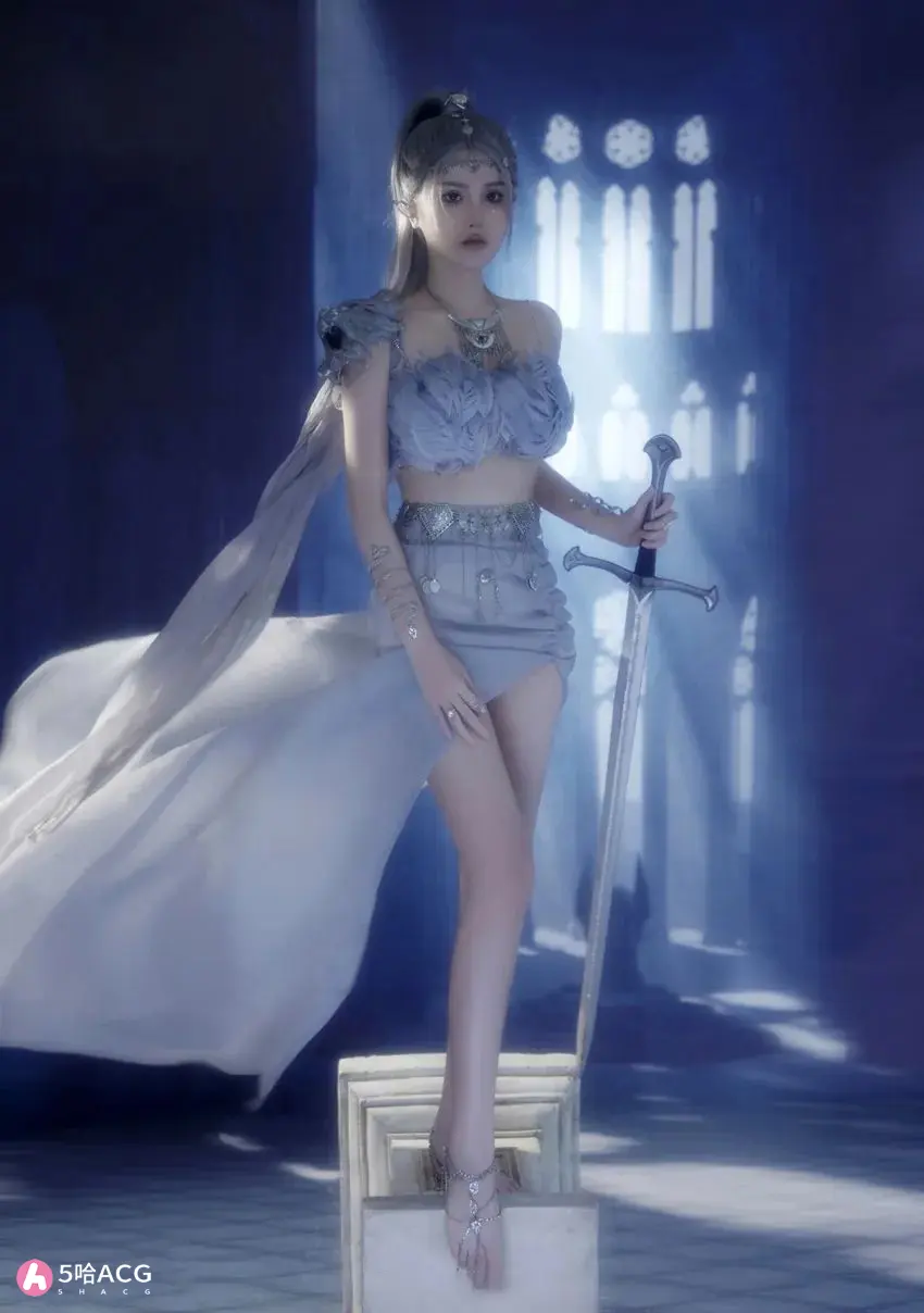 御姐脸却是萝莉音，斗鱼果小果晒写真照片 粉丝：严重不匹配