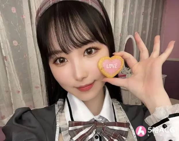 香水纯(香水じゅん) C位出道的美少女