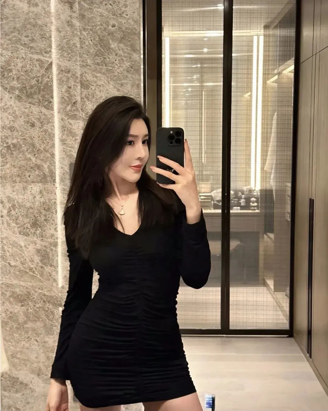 99年健身博主金希儿的瓜，这身材简直绝绝子