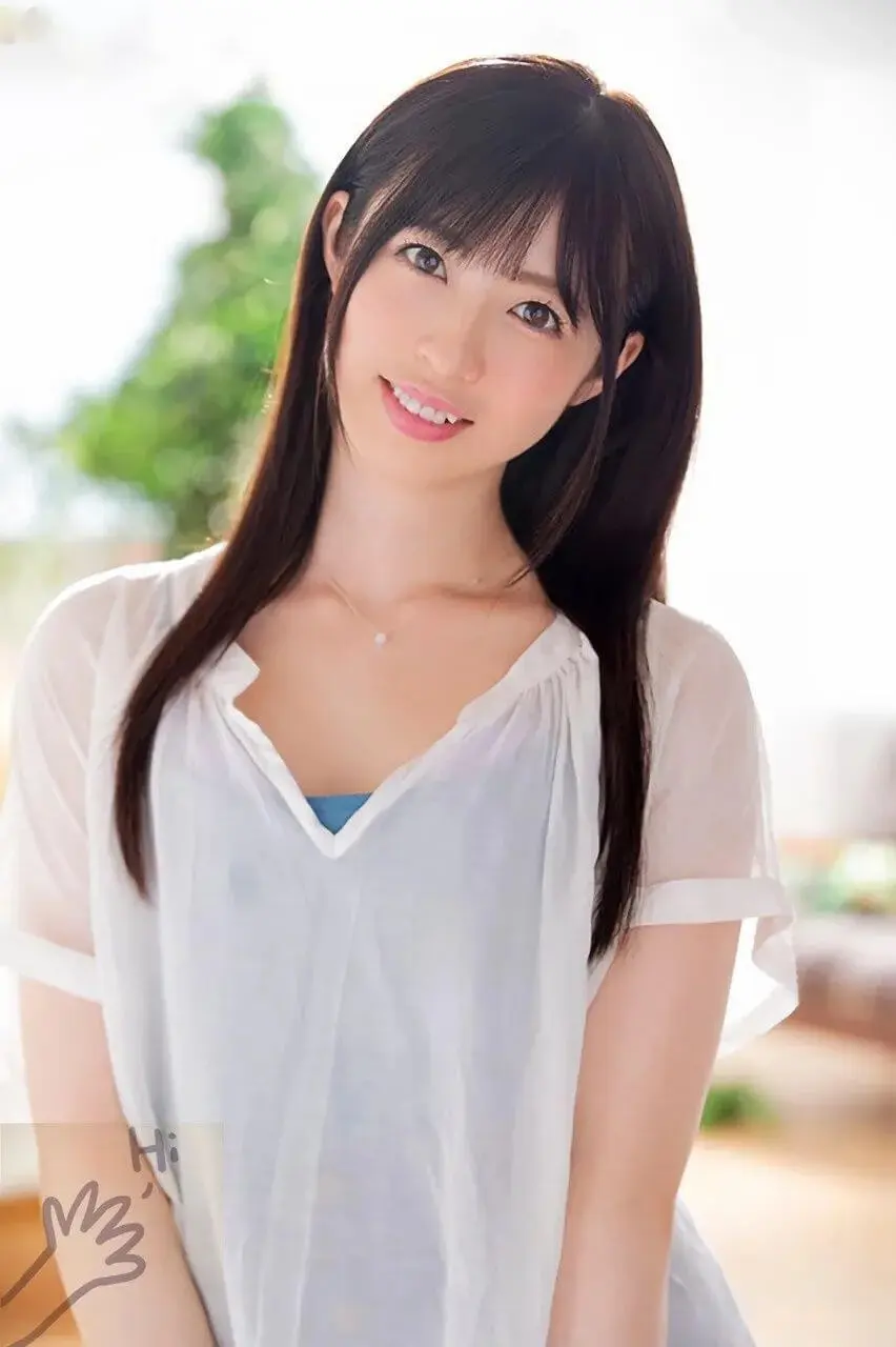 小园梨央是做什么的，小園梨央个人资料来历介绍