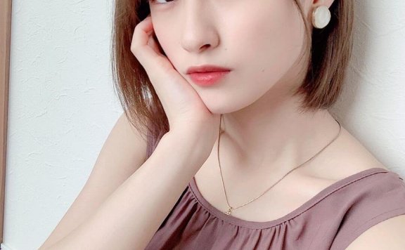 日本短发美少女[澄田绫乃]自拍图片