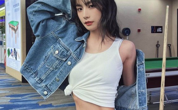 陈暖央写真合集-90后身材比例完美的网红健身女神