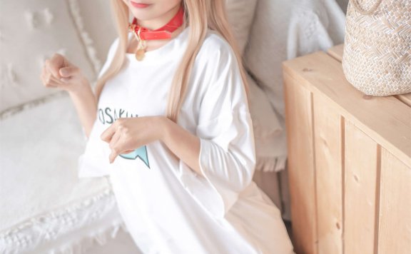 蠢沫沫-黄豆粉cos正片