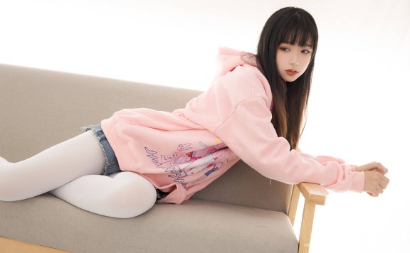 紧急企划一只喵喵梓粉色卫衣