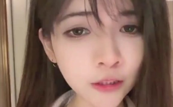 狗头萝莉最新黑料被前男友曝光 呼啦圈视频在线观看