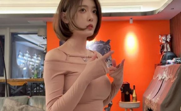 聂小雨黑色皮衣视频是真的还是假的？5分06秒在线视频