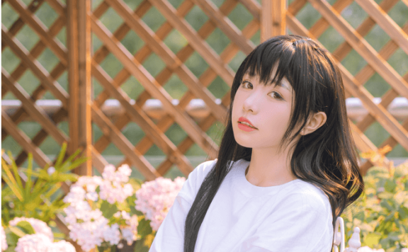 爆机少女喵小吉摄影作品赏析 一位特别大胆的coser