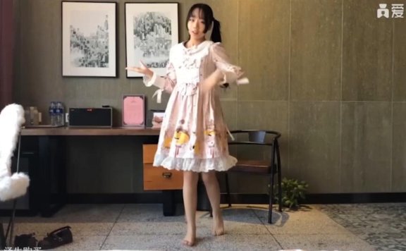 浆果儿马雨琪舞蹈事件 24分钟的换装舞蹈+二胡才艺表演！