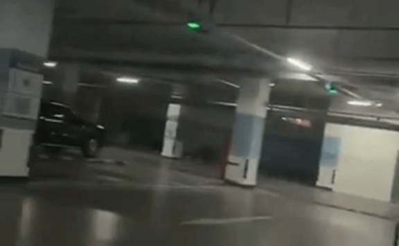 河北燕大女生地下车库29分16秒视频曝光，对话言语暧昧