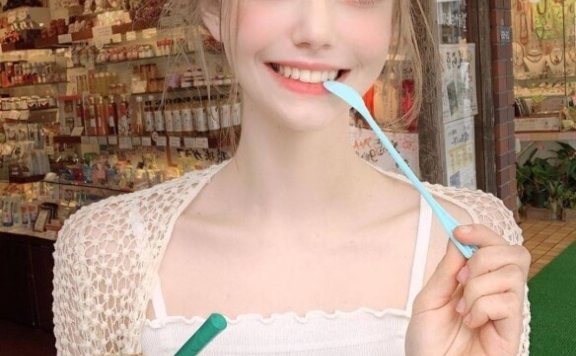 德韩混血美女模特Chloe照片 爆红网络被誉为人间仙女！