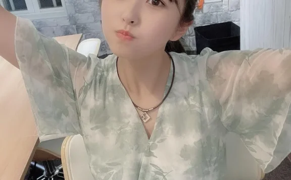 甜美女神青空光（青空ひかり）个人资料及照片