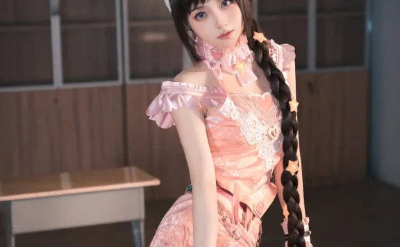 白莉爱吃巧克力 – cos小舞