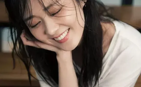 张娜拉自曝3年300多次视频是真的吗，张娜拉3年300次的瓜