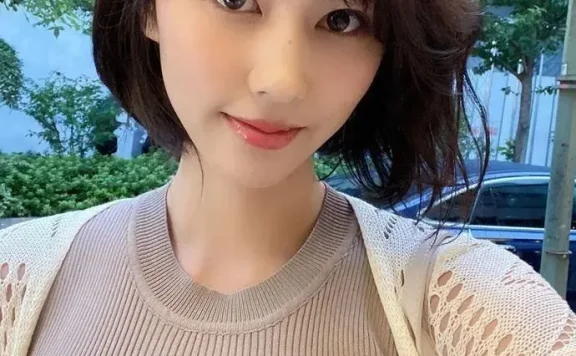 美乃雀个人资料图片，美乃すずめ作品预览