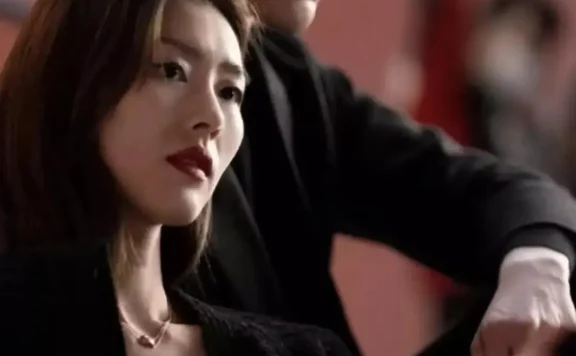 刘雯为什么喜欢井柏然？刘雯因为什么原因喜欢他