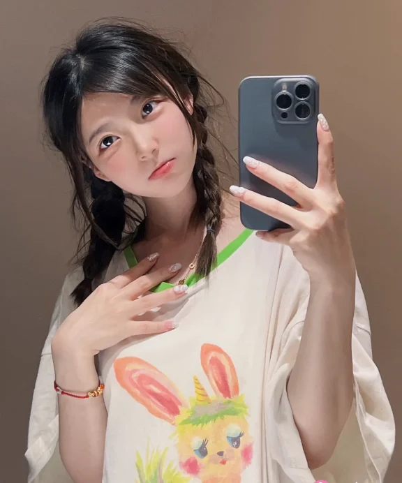 陈妮妮uni 可爱清纯的一面