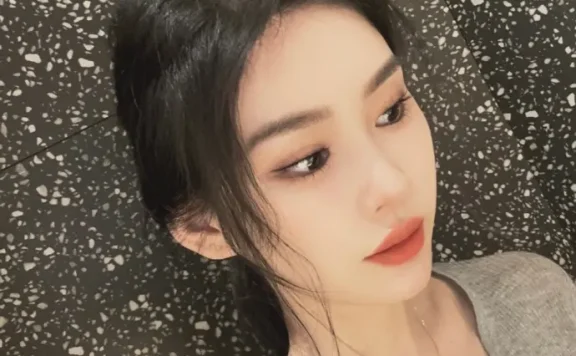 粉色的猪陈佩奇yyyy 维密圈8分14秒视频是什么瓜？