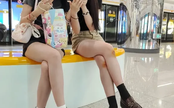 遇到一个会夹会摇的女生是一种什么样的体验？