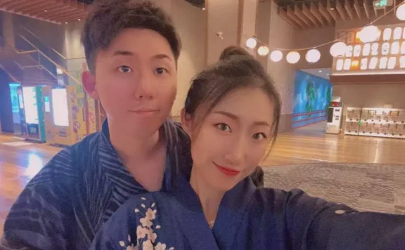 长春电影学院薛佳欣，与男友吃瓜视频是怎么回事