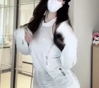 左滑叫宝宝#阿凡提摇@颜兔兔