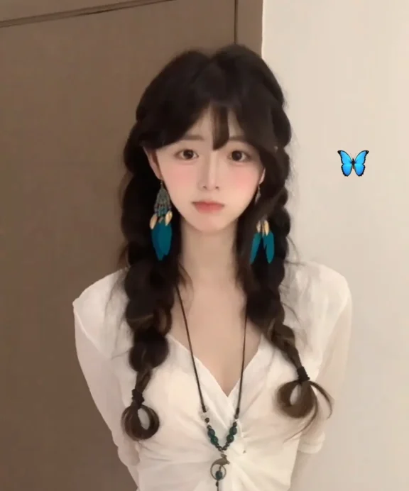 萌妹子 小猫流口水导致局部暴雨⛈️#慢摇@糖醋肥鱼