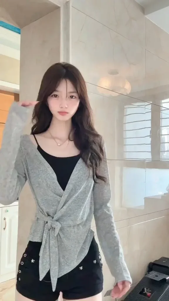 #女大学生@小库小库