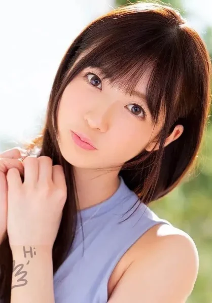 小园梨央是做什么的，小園梨央个人资料来历介绍